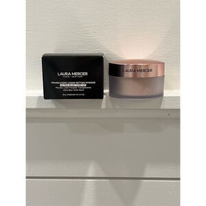 New In Box Laura Mercier Translucent Loose Setting Powder Ultra-Blur Rose